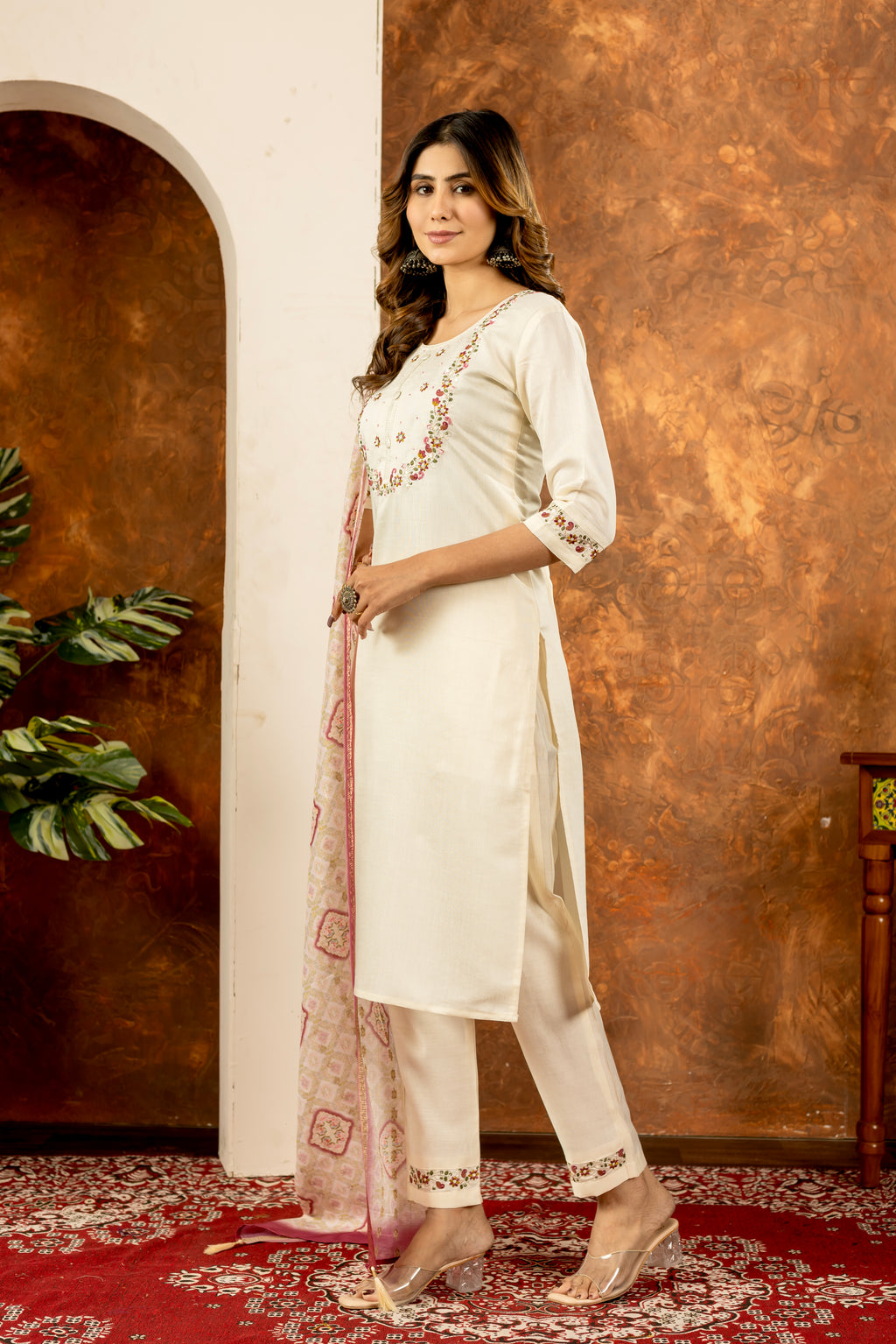 Elegant Straight Kurti Pant Dupatta Set (SM-1)